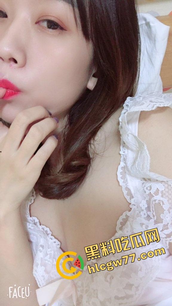 高颜值人妻被老公调教成母狗!3P好兄弟爆操内射绿帽狂欢,老婆被内射还笑嘻嘻!-2