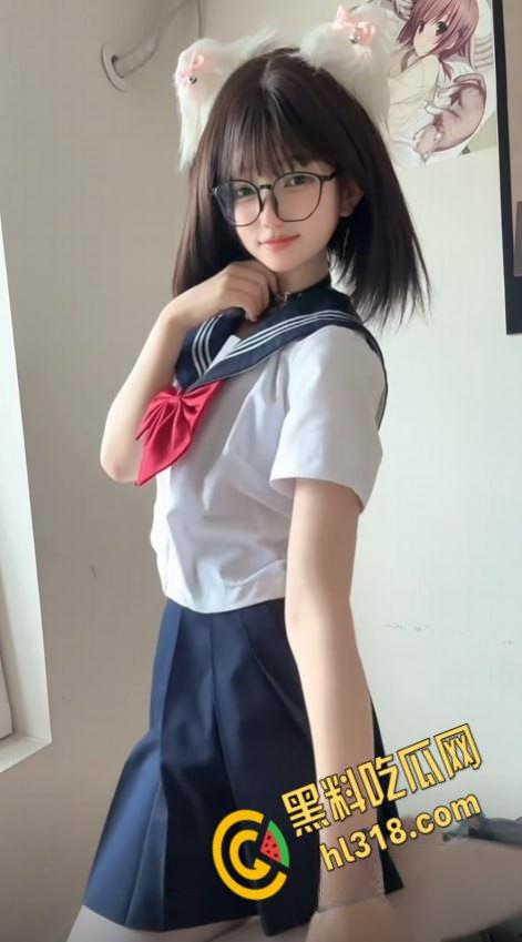 抖音50W粉丝网红【不想早起】,双马尾萝莉嫩妹,金主定制付费视频,简直就是宅男心中的女神们 !-3