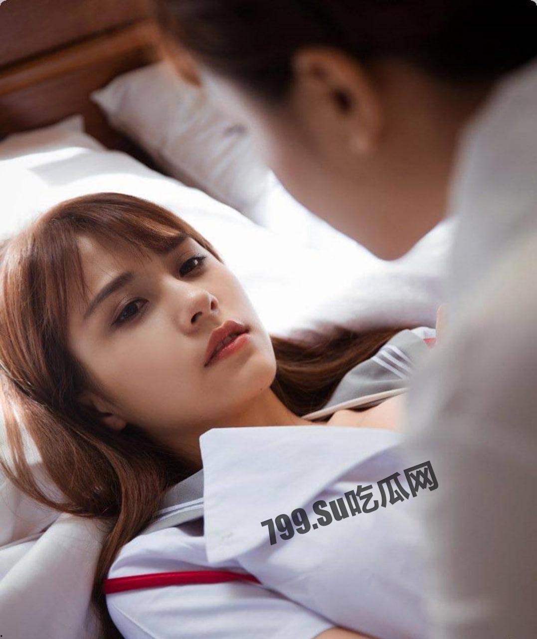 极品反差婊 福利姬 夏美酱 精品自拍 SM 调教 超爱多 P 颜射吃精 性爱视频合集流出-10