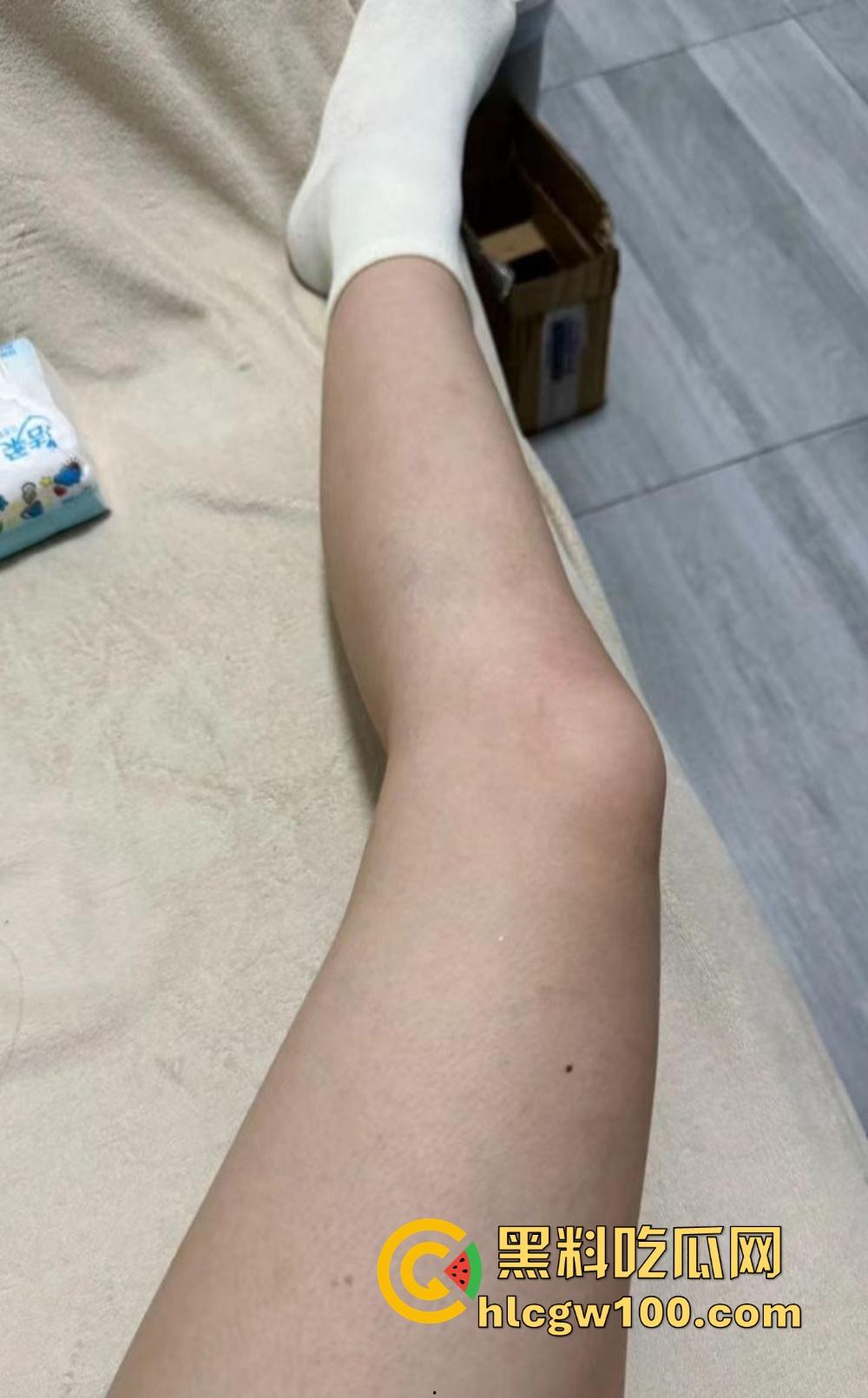 长沙女主播『冯洛涵』可纯可欲可调情 线上钓金主线下上门服务为钱疯狂 千里送逼秀腰臀技术!-22