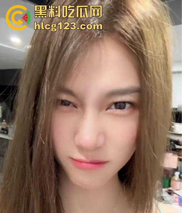 校花张依依人设崩塌!偷情富二代的视频流出,背后故事太狗血!-7