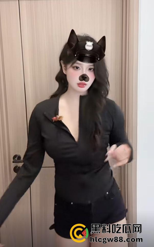 福建厦门抖音嫩妹【孙悦婉】高颜值极品身材性感学生妹,私下当主播PK找干爹,小骚逼被干爹射爆了!-13