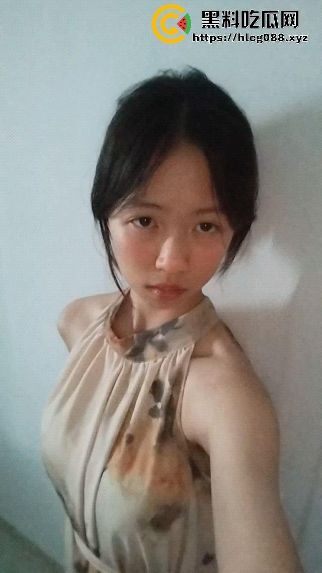 四川眉山仁寿县【李佳玲】背着男友偷人,分手后骚料满天飞,这贱货下贱得让人想吐!-4