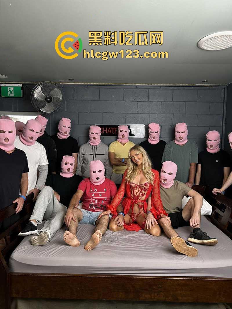 OF澳大利亚博主【安妮·奈特】发起大规模性挑战 6小时内与583名男子激情做爱 最后因大出血而入院!-11